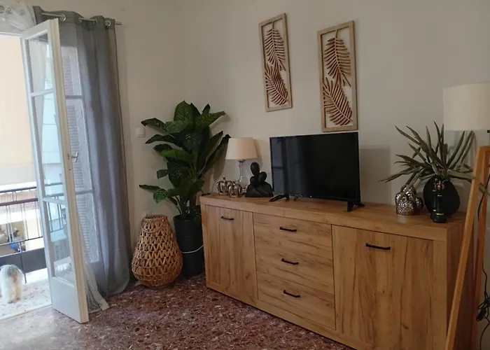 Chanel Sunshine Lejlighed Kalamata