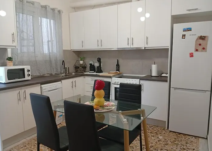 Chanel Sunshine * Kalamata